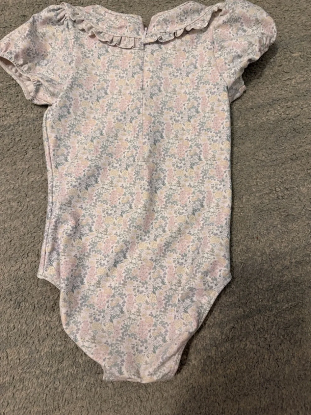 Minnow, 4 one piece bathing suit set, size: 3/4, excellent condition - Picture 8 of 14